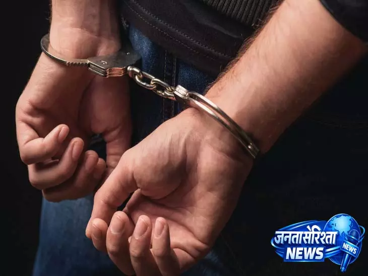 अवैध शराब पर पुलिस की कार्रवाई, दो आरोपी गिरफ्तार, 69 पौवा देशी मदिरा जब्त अवैध शराब पर पुलिस की कार्रवाई, दो आरोपी गिरफ्तार, 69 पौवा देशी मदिरा जब्त