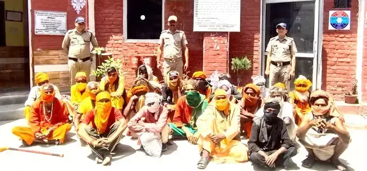 Haridwar: 22 फर्जी बाबाओं पर पुलिस की बड़ी कार्रवाई