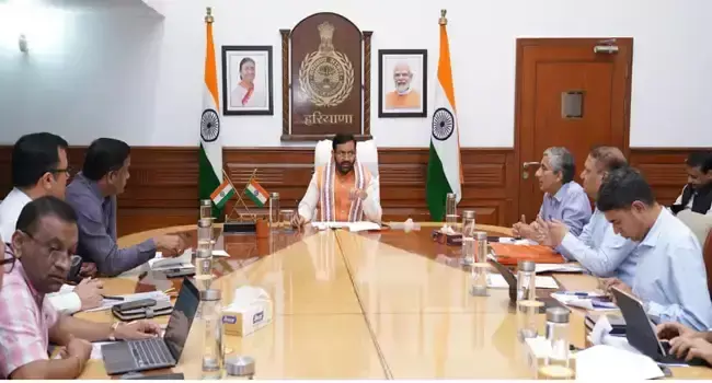 Chandigarh: प्रदूषण मुक्त यमुना के लिए सरकार का रोडमैप Chandigarh: प्रदूषण मुक्त यमुना के लिए सरकार का रोडमैप