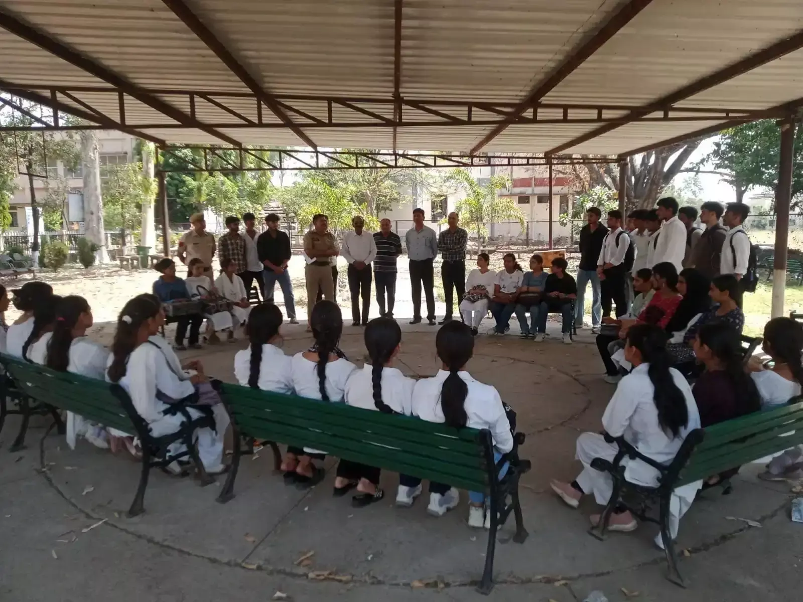 Kathua: जीडीसी कठुआ में जागरूकता कार्यक्रम का आयोजन Kathua: जीडीसी कठुआ में जागरूकता कार्यक्रम का आयोजन