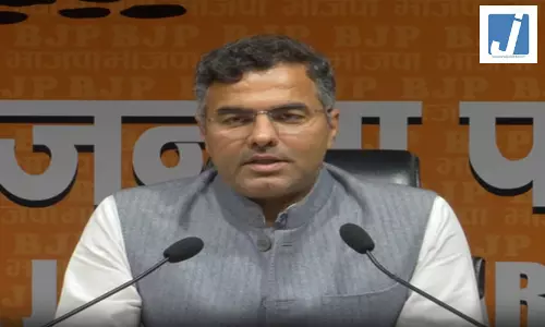 प्रवेश वर्मा का अरविंद केजरीवाल के नए घर पर तंज, कहा- आम आदमी नहीं, यह आलीशान आदमी पार्टी है प्रवेश वर्मा का अरविंद केजरीवाल के नए घर पर तंज, कहा- आम आदमी नहीं, यह आलीशान आदमी पार्टी है