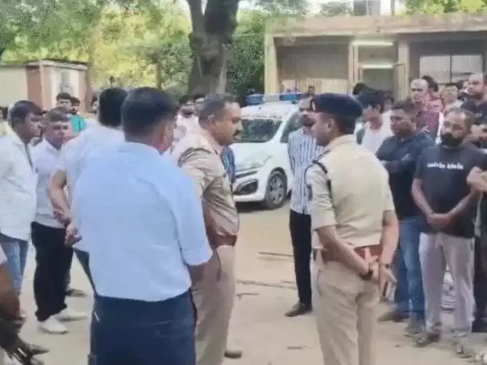 Mehsana: भाजपा उम्मीदवार के परिजन की हत्या से सनसनी