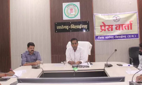 जनगणना में नागरिकों की जानकारी पूरी तरह गोपनीय : कलेक्टर डॉ संजय कन्नौजे