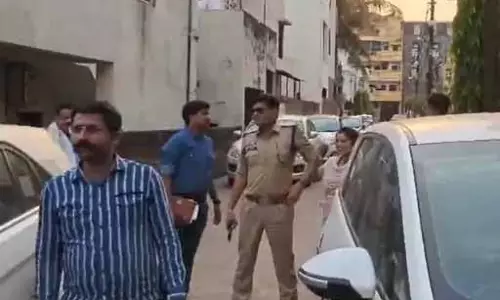 सट्टेबाज बाबू खेमानी के पिता और भाई फरार