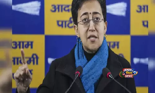 AAP की आतिशी ने प्रवेश वर्मा पर पलटवार किया, रेखा गुप्ता और LG को घर का सार्वजनिक दौरा करने की चुनौती दी AAP की आतिशी ने प्रवेश वर्मा पर पलटवार किया, रेखा गुप्ता और LG को घर का सार्वजनिक दौरा करने की चुनौती दी