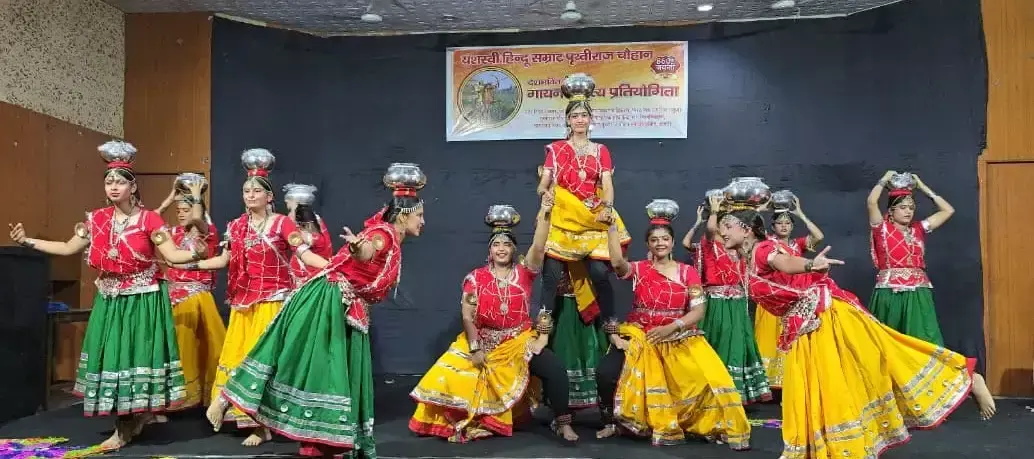 Ajmer: नृत्य और गायन में सेंट एन्सलम व मस्कॉट स्कूल अव्वल Ajmer: नृत्य और गायन में सेंट एन्सलम व मस्कॉट स्कूल अव्वल