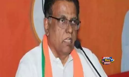 राजनीतिक ड्रामा: नई राजनीतिक इकाई के गठन के बाद BJP ने के. कविता पर हमला तेज़ किया राजनीतिक ड्रामा: नई राजनीतिक इकाई के गठन के बाद BJP ने के. कविता पर हमला तेज़ किया