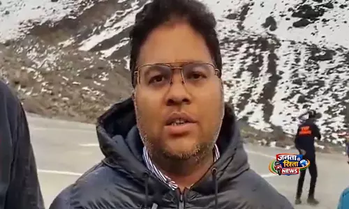 केदारनाथ यात्रा: रुद्रप्रयाग के DM विशाल मिश्रा ने हेलीपैडों का निरीक्षण किया, सुरक्षा व्यवस्था की समीक्षा की