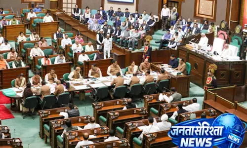 महिला आरक्षण पर विशेष सत्र, भाजपा-कांग्रेस के बीच जोरदार बहस की तैयारी महिला आरक्षण पर विशेष सत्र, भाजपा-कांग्रेस के बीच जोरदार बहस की तैयारी