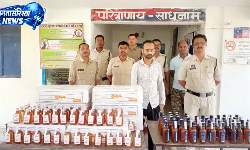 सीतापुर पुलिस की बड़ी कार्रवाई, 95 लीटर अवैध अंग्रेजी शराब के साथ कोचिया गिरफ्तार