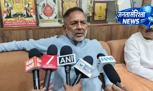 राजस्थान के मंत्री हीरालाल नागर का भामाशाह मंडी का औचक निरीक्षण राजस्थान के मंत्री हीरालाल नागर का भामाशाह मंडी का औचक निरीक्षण
