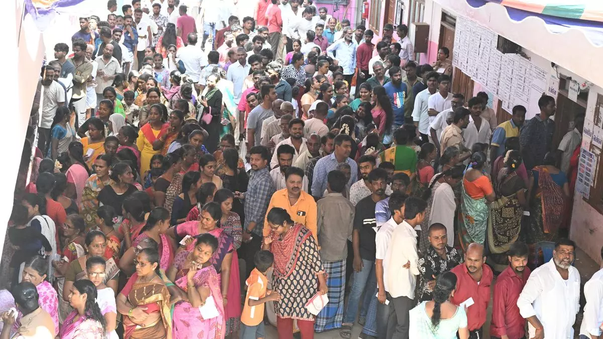 लोगों की नब्ज़ को समझने का मौसम लोगों की नब्ज़ को समझने का मौसम