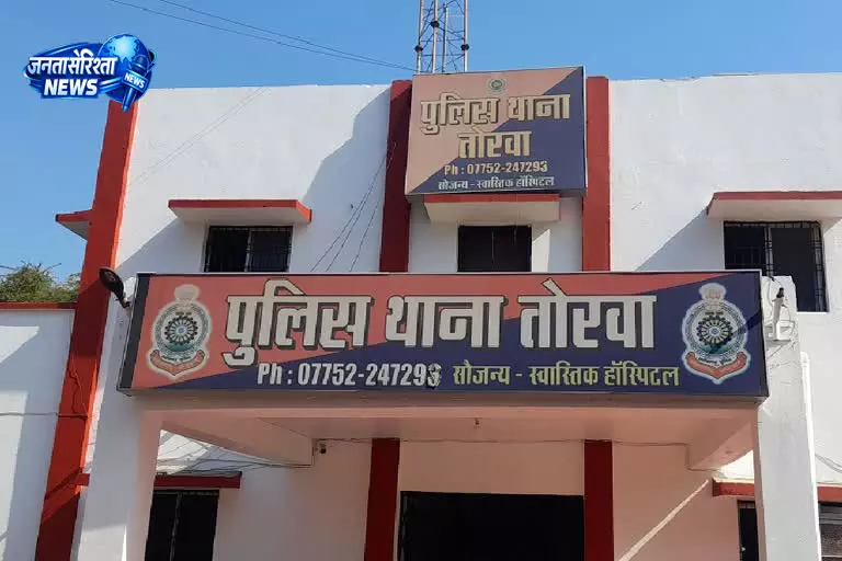 कुलसचिव पर हमला, सरेआम फार्च्यूनर सवार ने गुंडई की कुलसचिव पर हमला, सरेआम फार्च्यूनर सवार ने गुंडई की