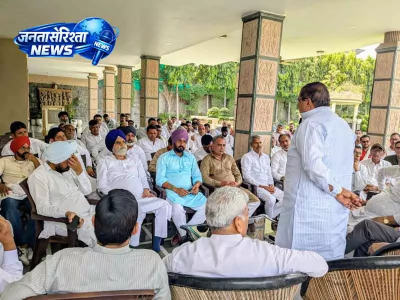 काफिले विवाद पर JJP ने जताई नाराजगी, हिसार में प्रदर्शन की तैयारी काफिले विवाद पर JJP ने जताई नाराजगी, हिसार में प्रदर्शन की तैयारी