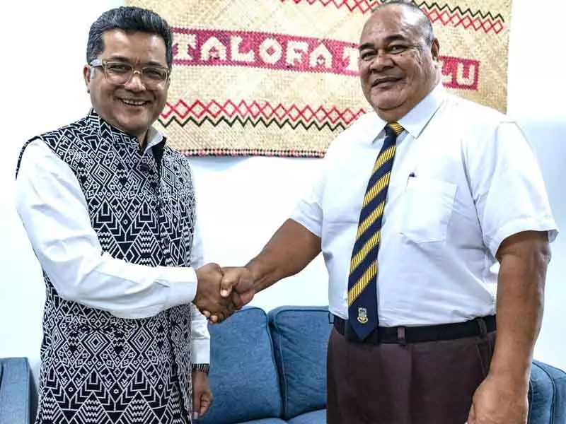 पवित्रा मार्गेरिटा ने तुवालु के प्रधानमंत्री से व्यापारिक संबंधों पर चर्चा की पवित्रा मार्गेरिटा ने तुवालु के प्रधानमंत्री से व्यापारिक संबंधों पर चर्चा की