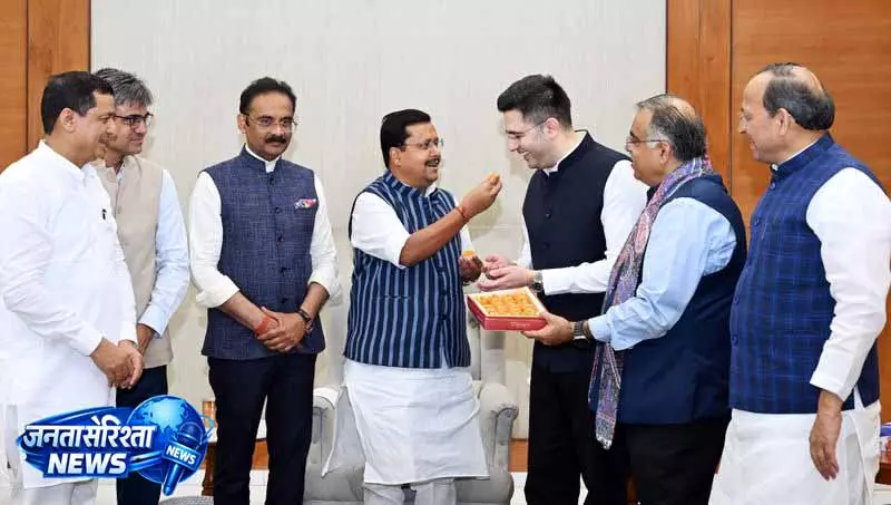 Raghav Chadha के नेतृत्व वाले 7 MP ने AAP छोड़ा, BJP में किया शामिल Raghav Chadha के नेतृत्व वाले 7 MP ने AAP छोड़ा, BJP में किया शामिल