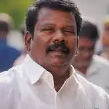 Chennai टीएनसीसी प्रमुख ने आयकर छापे का ‘सबूत’ जारी किया Chennai टीएनसीसी प्रमुख ने आयकर छापे का ‘सबूत’ जारी किया