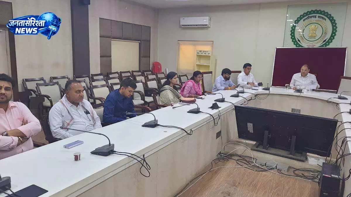 रायपुर प्रशासन ने 74 राइस मिलर्स को थमाया नोटिस रायपुर प्रशासन ने 74 राइस मिलर्स को थमाया नोटिस