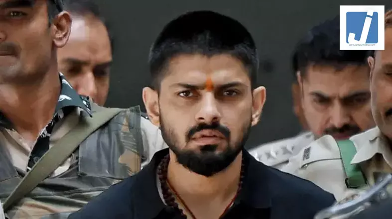 गैंगस्टर लॉरेंस बिश्नोई पर बनी वेब सीरीज बैन, कांग्रेस नेताओं और डीजीपी को जान से मारने की धमकी गैंगस्टर लॉरेंस बिश्नोई पर बनी वेब सीरीज बैन, कांग्रेस नेताओं और डीजीपी को जान से मारने की धमकी