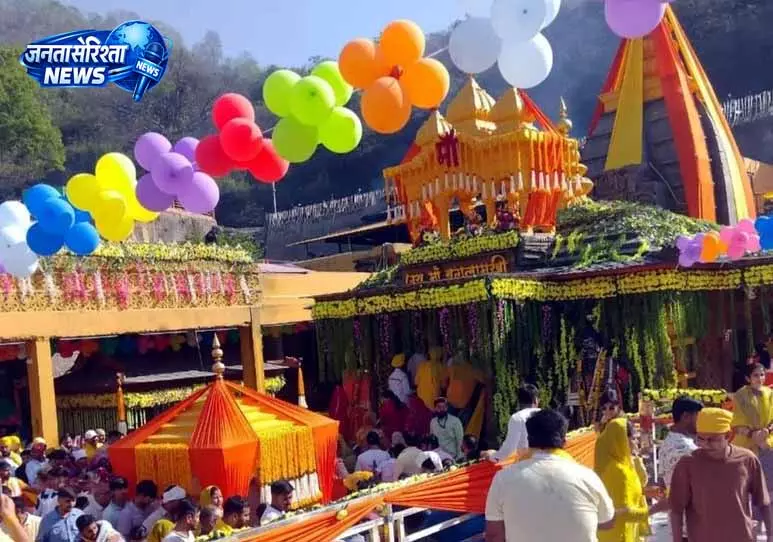 Baglamukhi temple में जयंती पर भक्तों की आस्था की लहर Baglamukhi temple में जयंती पर भक्तों की आस्था की लहर