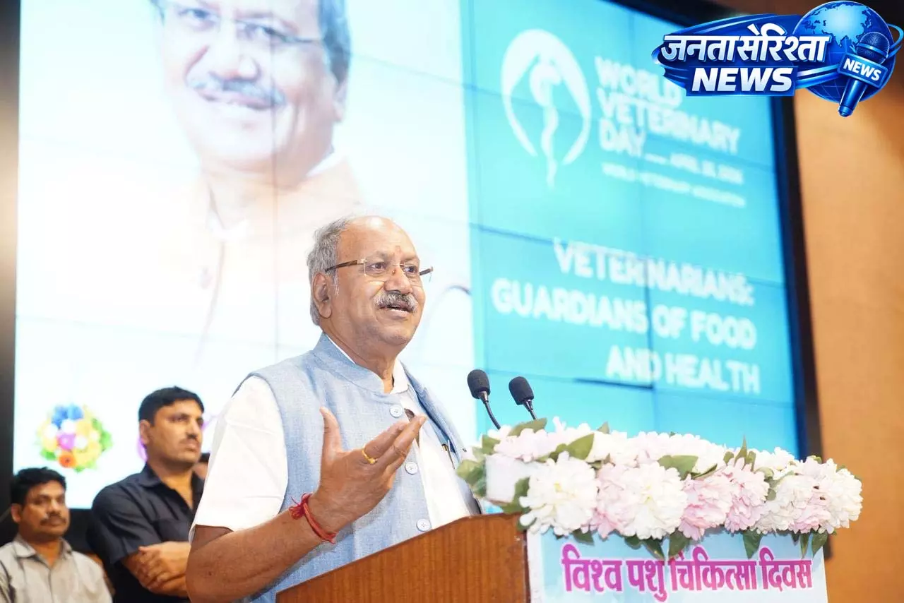 पशुओं के प्रति संवेदनशीलता और जैविक खेती के महत्व पर दिया ज़ोर: बृजमोहन अग्रवाल पशुओं के प्रति संवेदनशीलता और जैविक खेती के महत्व पर दिया ज़ोर: बृजमोहन अग्रवाल