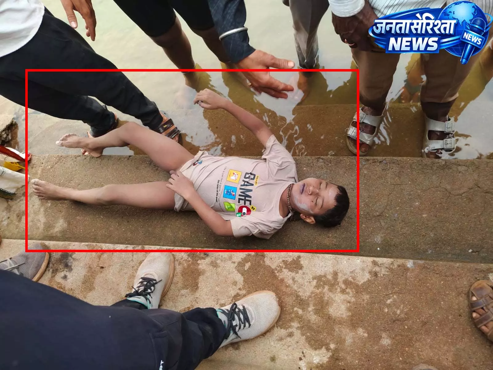 बच्चा शौच के दौरान नहर में गिरा, SDRF ने खोजा शव बच्चा शौच के दौरान नहर में गिरा, SDRF ने खोजा शव