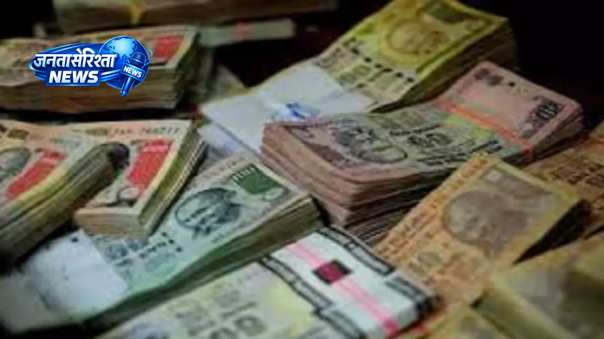 Agartala में 59.95 लाख कैश मामले के बाद त्रिपुरा DFO के घर क्राइम ब्रांच का छापा Agartala में 59.95 लाख कैश मामले के बाद त्रिपुरा DFO के घर क्राइम ब्रांच का छापा