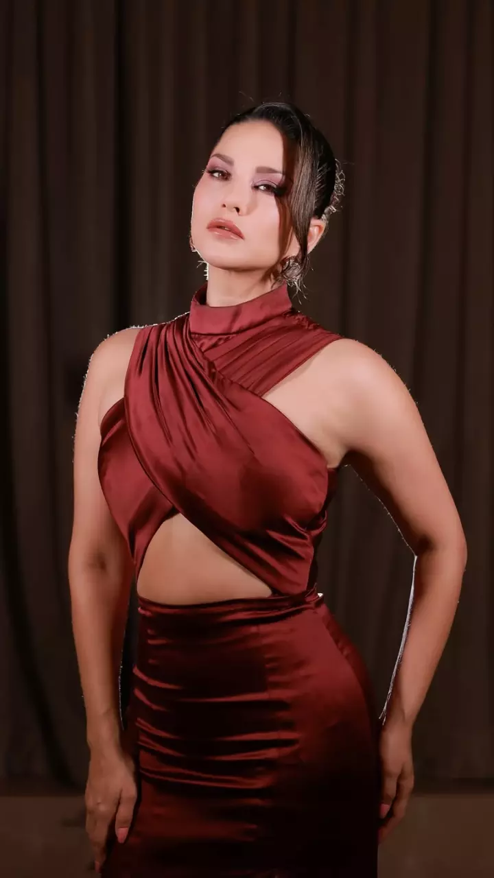 सनी लिओनी का न्यू फोटोशूट