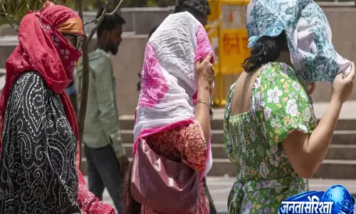 Telangana में लू का असर, चार शहर पहुंचे दुनिया के सबसे गर्म 100 स्थानों की सूची में Telangana में लू का असर, चार शहर पहुंचे दुनिया के सबसे गर्म 100 स्थानों की सूची में