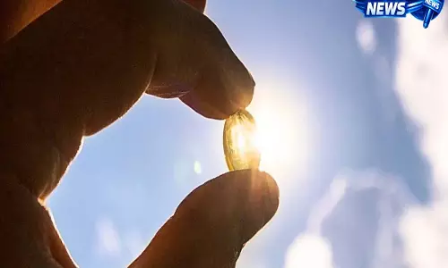 ऑफिस लाइफ में कैसे रोकें विटामिन D की कमी? अपनाएं ये सरल उपाय ऑफिस लाइफ में कैसे रोकें विटामिन D की कमी? अपनाएं ये सरल उपाय