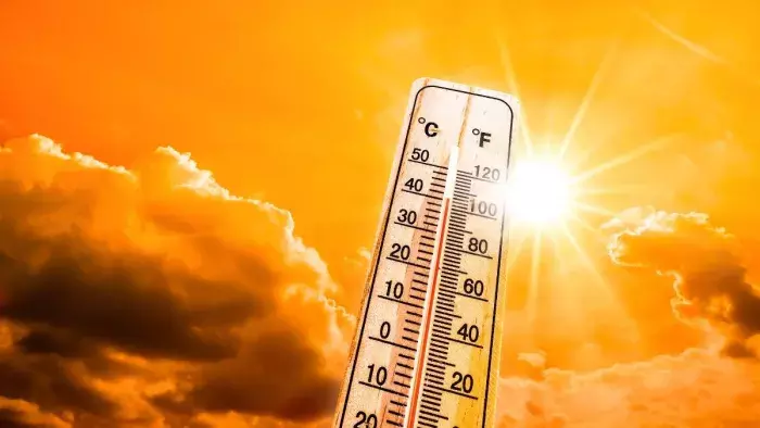 Bareilly: 16 साल का दूसरा सबसे गर्म दिन, पारा पहुंचा 43 डिग्री Bareilly: 16 साल का दूसरा सबसे गर्म दिन, पारा पहुंचा 43 डिग्री