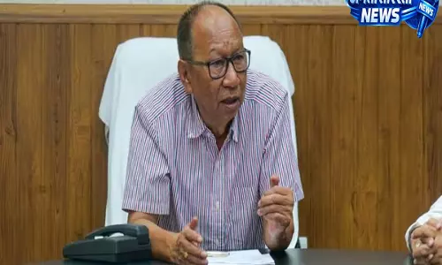 Manipur: जनगणना को लेकर कन्फ्यूजन के बीच NRC पर सेमिनार की योजना Manipur: जनगणना को लेकर कन्फ्यूजन के बीच NRC पर सेमिनार की योजना