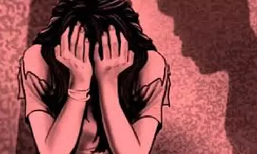 Bareilly: ब्लैकमेल कर भांजे ने किया दुष्कर्म, मामला दर्ज Bareilly: ब्लैकमेल कर भांजे ने किया दुष्कर्म, मामला दर्ज