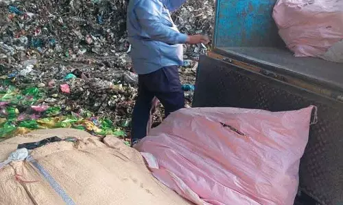 Narnaul से प्लास्टिक कचरा बिजली बनाने के लिए मुरथल प्लांट भेजा गया Narnaul से प्लास्टिक कचरा बिजली बनाने के लिए मुरथल प्लांट भेजा गया
