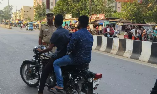 Bhopal: ट्रैफिक नियम तोड़ने वालों पर चलेगा विशेष अभियान Bhopal: ट्रैफिक नियम तोड़ने वालों पर चलेगा विशेष अभियान