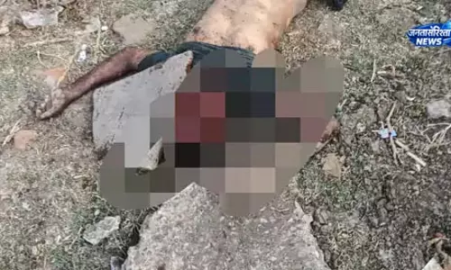 मजदूर की लाश सांस्कृतिक भवन के पास मिली मजदूर की लाश सांस्कृतिक भवन के पास मिली