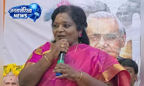 Tamilisai ने स्टालिन की चुनाव के बाद छुट्टी की आलोचना की Tamilisai ने स्टालिन की चुनाव के बाद छुट्टी की आलोचना की