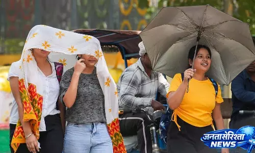 UP में गर्मी की लहर: बांदा में 47°C तापमान, चार साल का रिकॉर्ड टूटा UP में गर्मी की लहर: बांदा में 47°C तापमान, चार साल का रिकॉर्ड टूटा