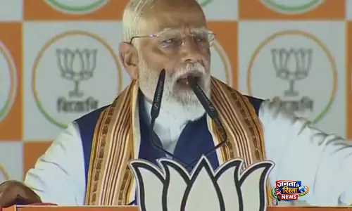 अंतिम चरण से पहले PM मोदी का TMC पर हमला, ‘माँ, माटी, मानुष’ से विश्वासघात का आरोप