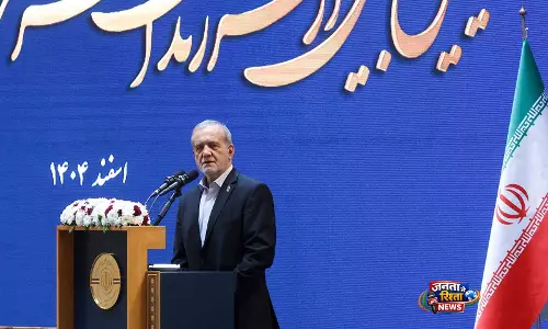 Iran दबाव में आकर बातचीत नहीं करेगा: राष्ट्रपति पेज़ेश्कियन