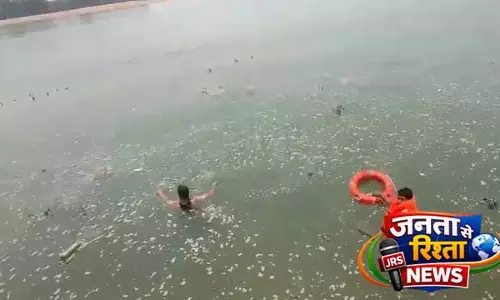 ODISHA: ब्राह्मणी नदी में नहाते समय युवक बहा ODISHA: ब्राह्मणी नदी में नहाते समय युवक बहा
