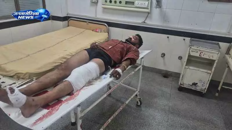 नूंह में मुठभेड़, हिस्ट्रीशीटर गिरफ्तार, पुलिसकर्मी घायल नूंह में मुठभेड़, हिस्ट्रीशीटर गिरफ्तार, पुलिसकर्मी घायल