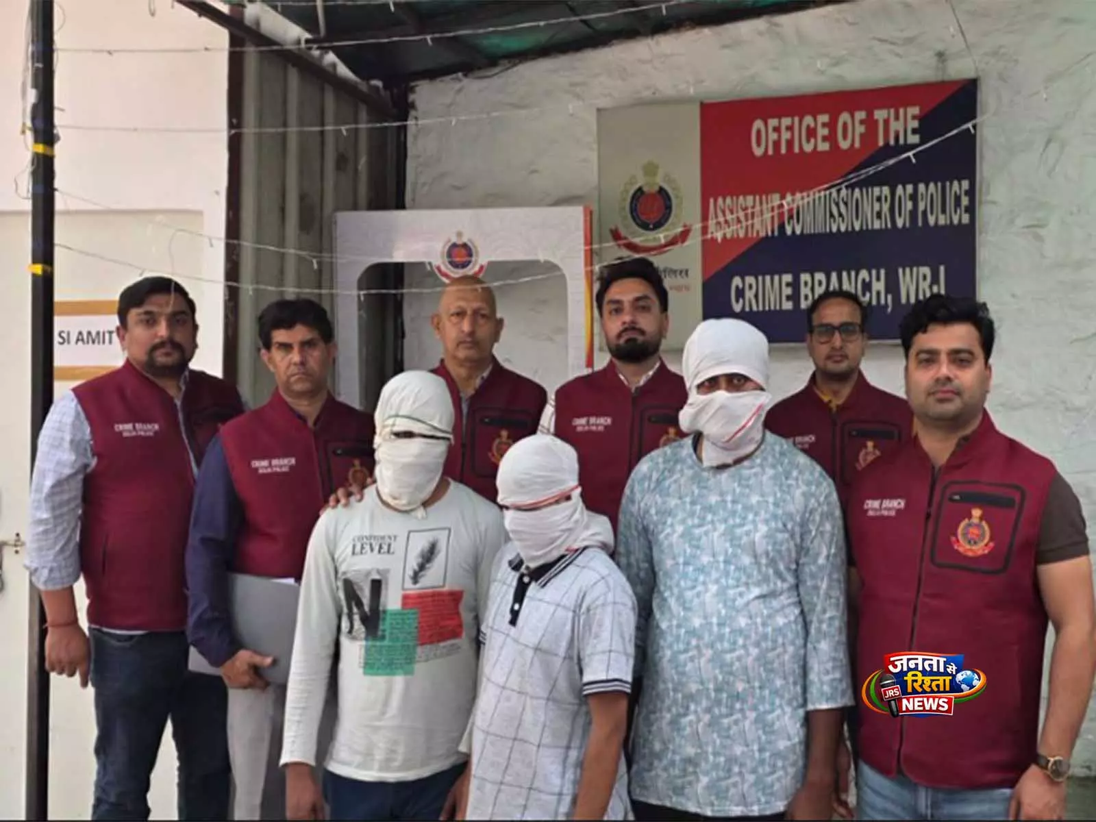 दिल्ली: क्राइम ब्रांच ने NCR में ड्रग तस्करी के नेटवर्क का भंडाफोड़ किया, 3 गिरफ्तार दिल्ली: क्राइम ब्रांच ने NCR में ड्रग तस्करी के नेटवर्क का भंडाफोड़ किया, 3 गिरफ्तार