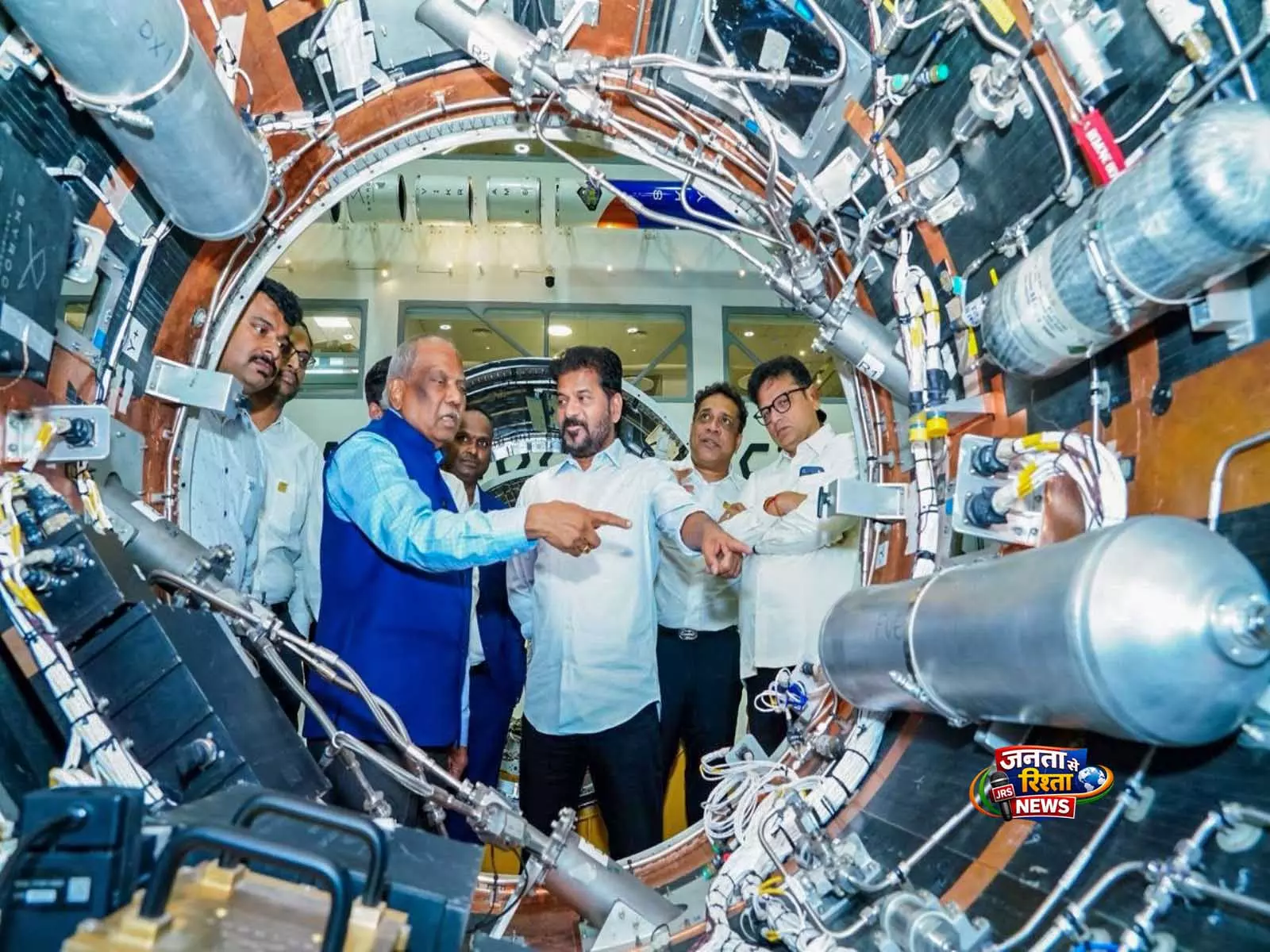 तेलंगाना के मुख्यमंत्री ने Skyroot Aerospace में भारत के पहले निजी ऑर्बिटल रॉकेट विक्रम-1 को हरी झंडी दिखाई तेलंगाना के मुख्यमंत्री ने Skyroot Aerospace में भारत के पहले निजी ऑर्बिटल रॉकेट विक्रम-1 को हरी झंडी दिखाई