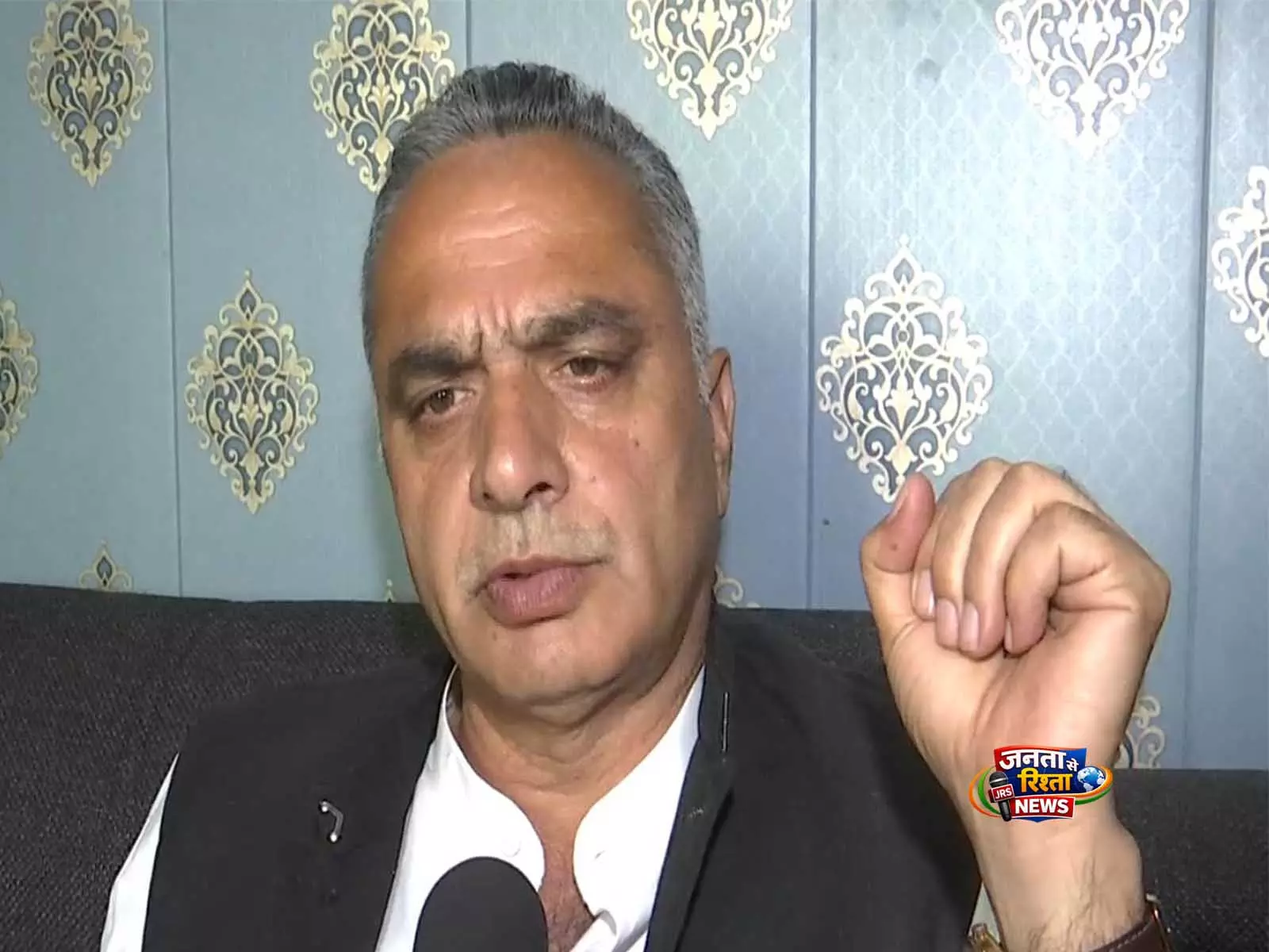 हिल काका में उग्रवाद विरोधी अभियान “ऑपरेशन सर्प विनाश” को लेकर JK नेता का बयान हिल काका में उग्रवाद विरोधी अभियान “ऑपरेशन सर्प विनाश” को लेकर JK नेता का बयान