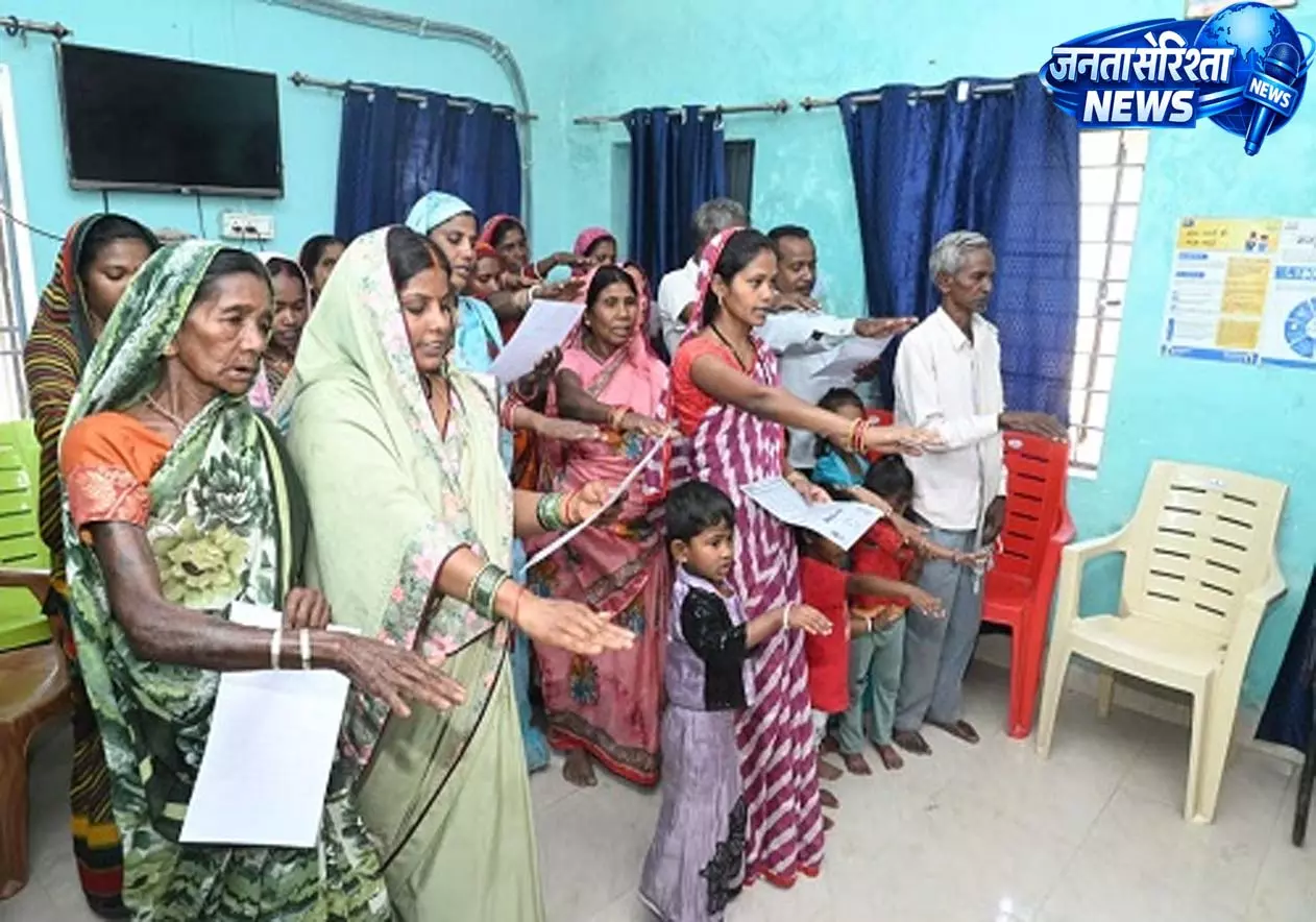 कलेक्टर ने जल संरक्षण महाअभियान के तहत जिले के विभिन्न ग्रामों का किया दौरा कलेक्टर ने जल संरक्षण महाअभियान के तहत जिले के विभिन्न ग्रामों का किया दौरा