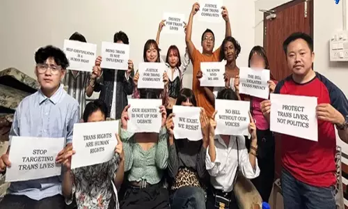 AP QueerStation ने ट्रांसजेंडर लोगों के बिल पर चिंता जताई AP QueerStation ने ट्रांसजेंडर लोगों के बिल पर चिंता जताई