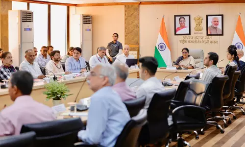 New Delhi: हीट वेव से राहत के लिए सरकार का बड़ा कदम New Delhi: हीट वेव से राहत के लिए सरकार का बड़ा कदम