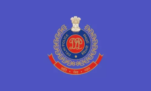 New Delhi: पुलिस की कार्रवाई से 13 वर्षीय लापता बच्ची सुरक्षित बरामद New Delhi: पुलिस की कार्रवाई से 13 वर्षीय लापता बच्ची सुरक्षित बरामद