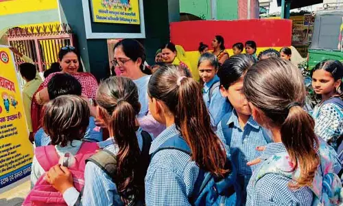 Karnal सरकारी स्कूलों में एनरोलमेंट में गिरावट, टीचर्स ने कोशिशें तेज़ कीं